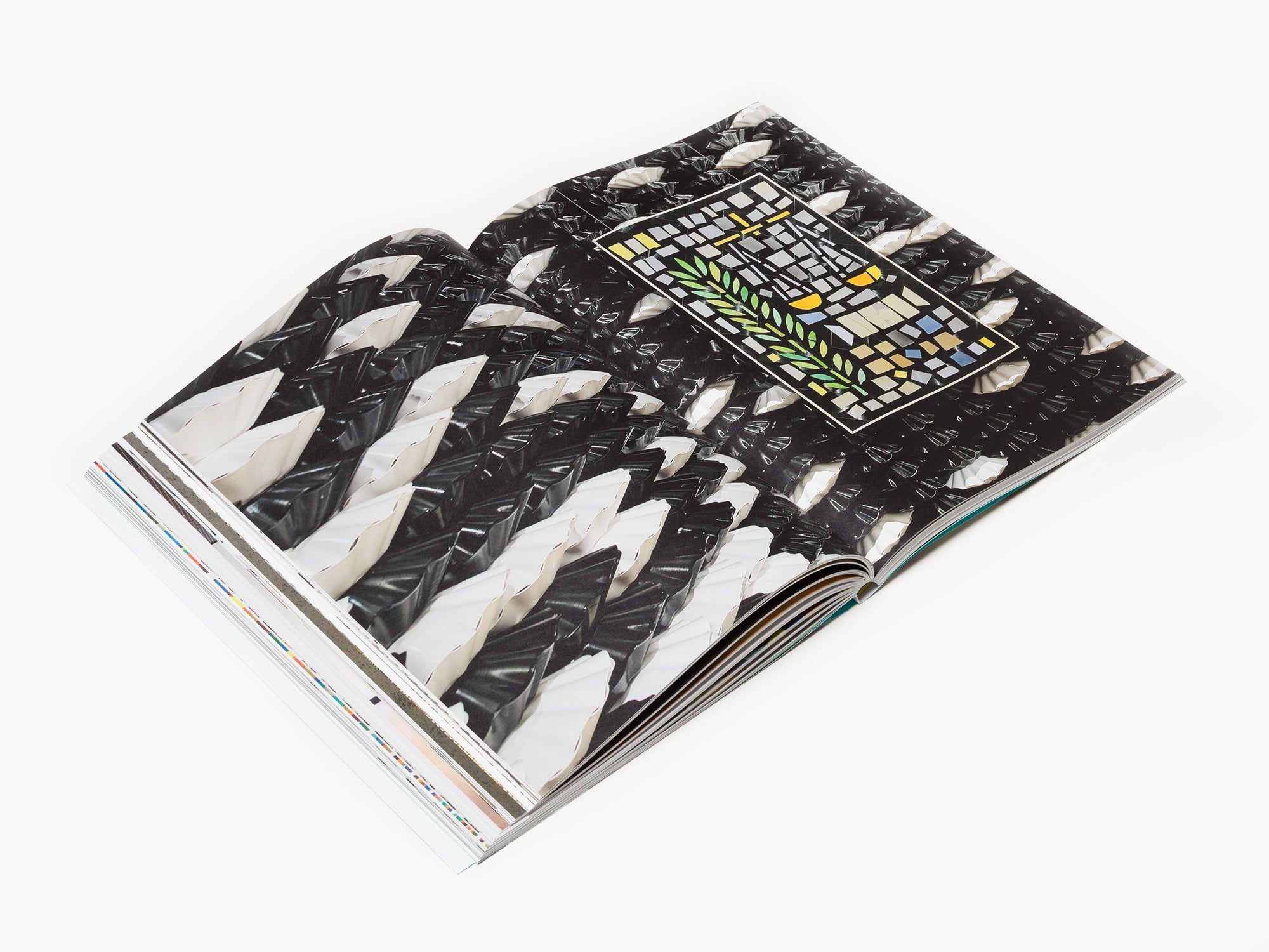 Gregor Hildebrandt - A Blink of an Eye and the Years are Behind Us