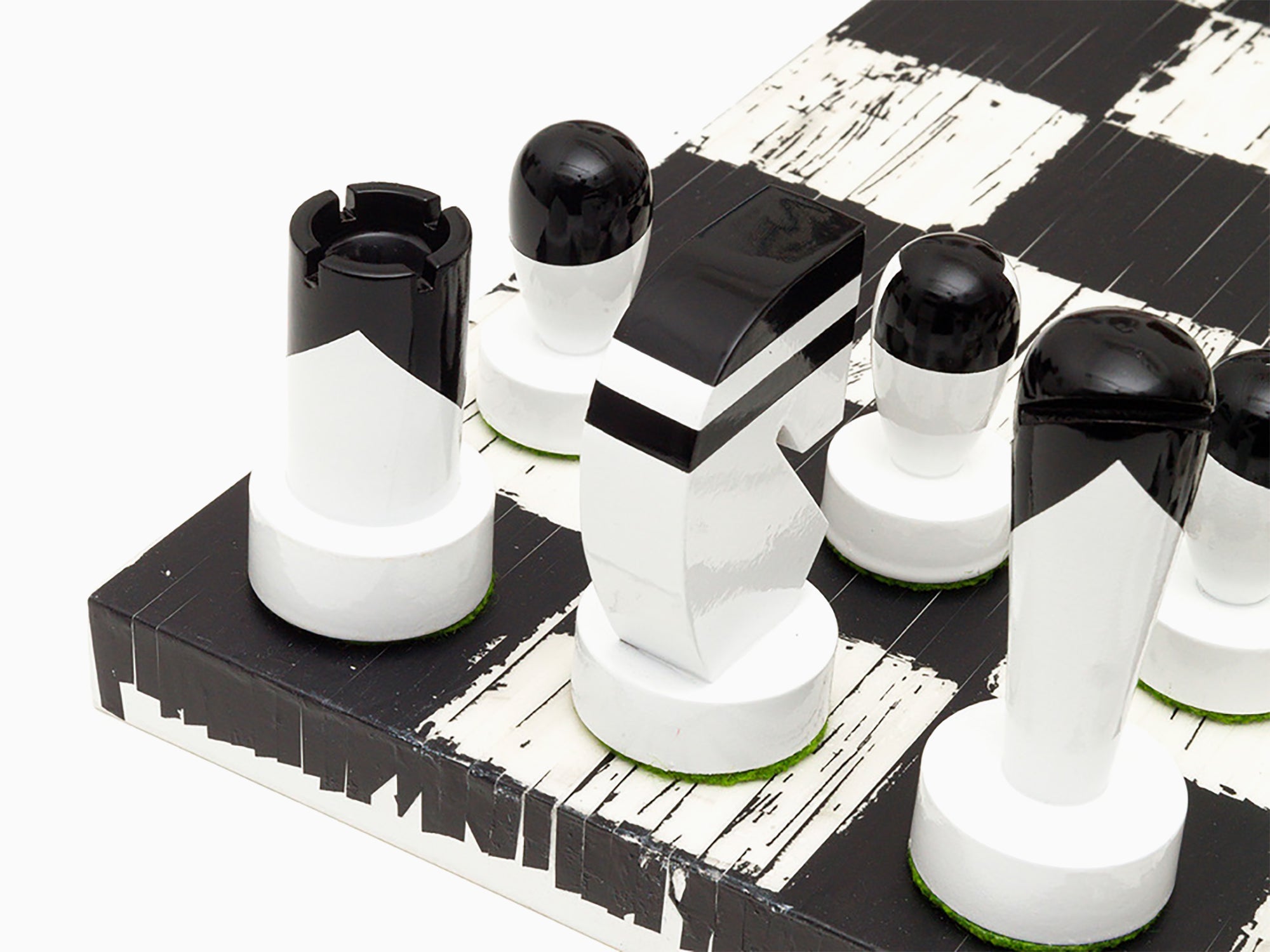 Gregor Hildebrandt x Yasmin Müller - "schwarzes Bianco, 2023" chessboard