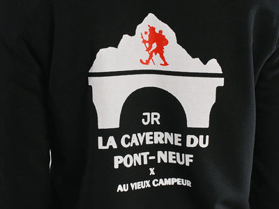 JR x Au Vieux Campeur - La Caverne du Pont-Neuf - Sweat Patch (Black)