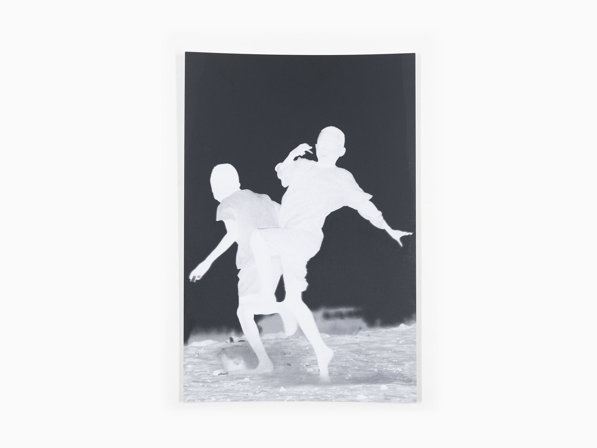 JR - "Les enfants d'Ouranos" Postcard