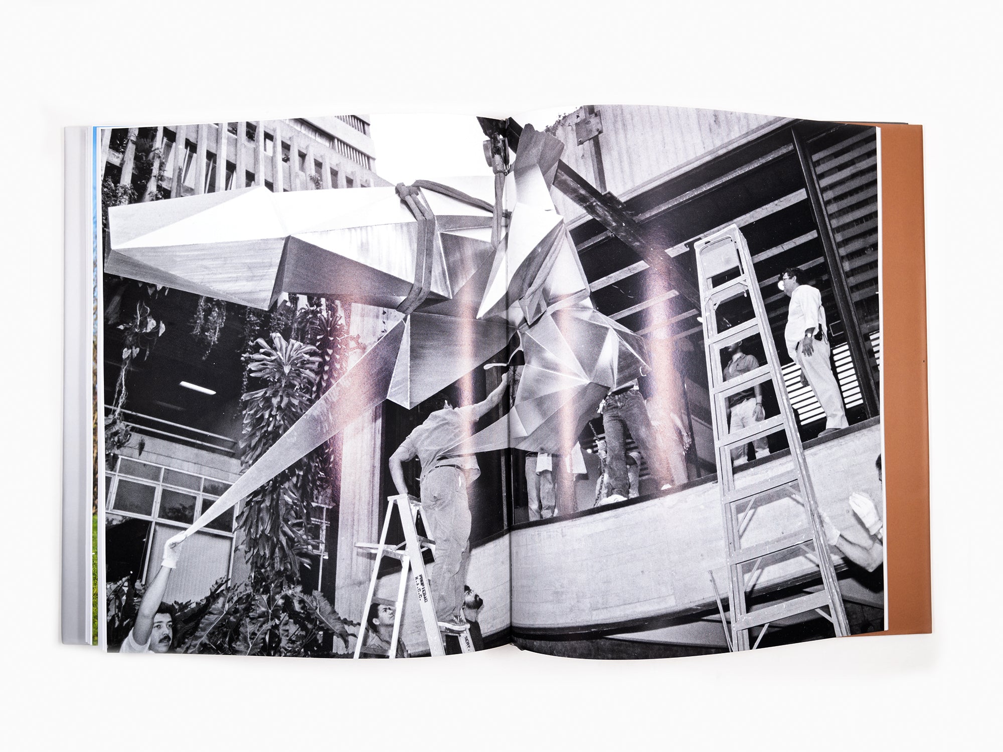 Lynn Chadwick - A Sculptor on the International Stage