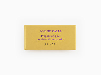 Sophie Calle - "Proposition pour un rituel d'anniversaire" ribbon - Lipstick Pink