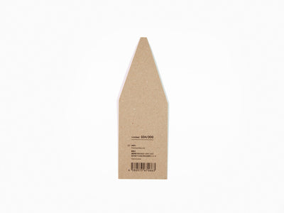 Izumi Kato - Boy keychain porte clef (orange & creme, ed. 300)