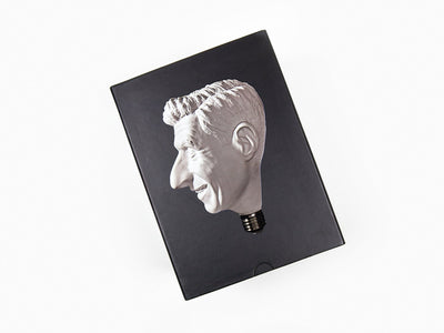 Maurizio Cattelan - YES ! (Lightbulb)