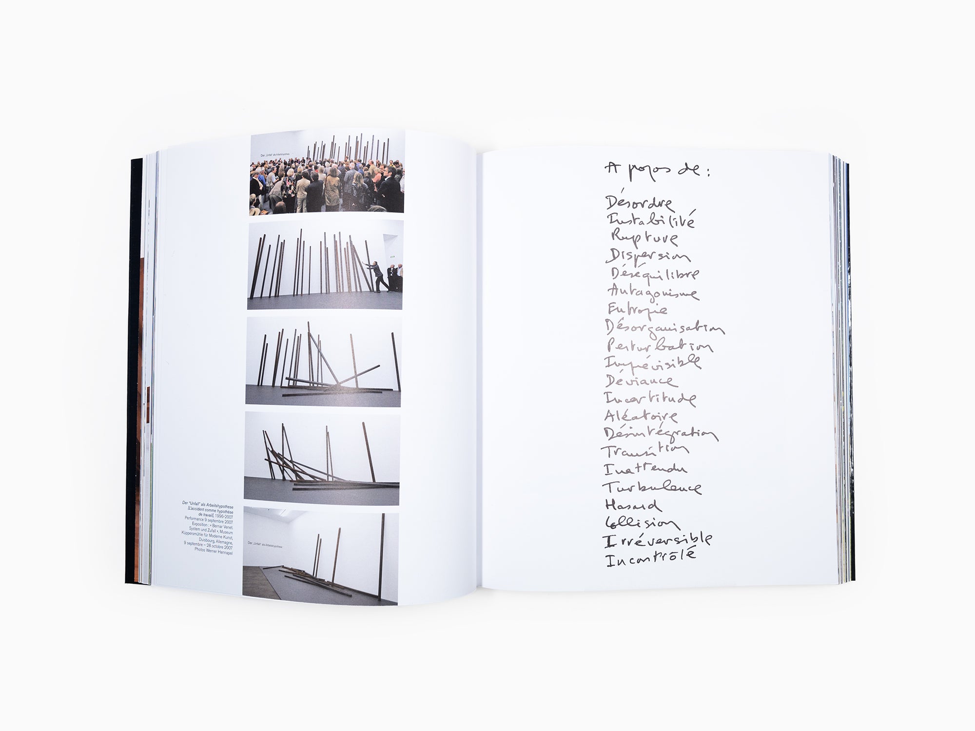 Bernar Venet - Sculpture (2026)