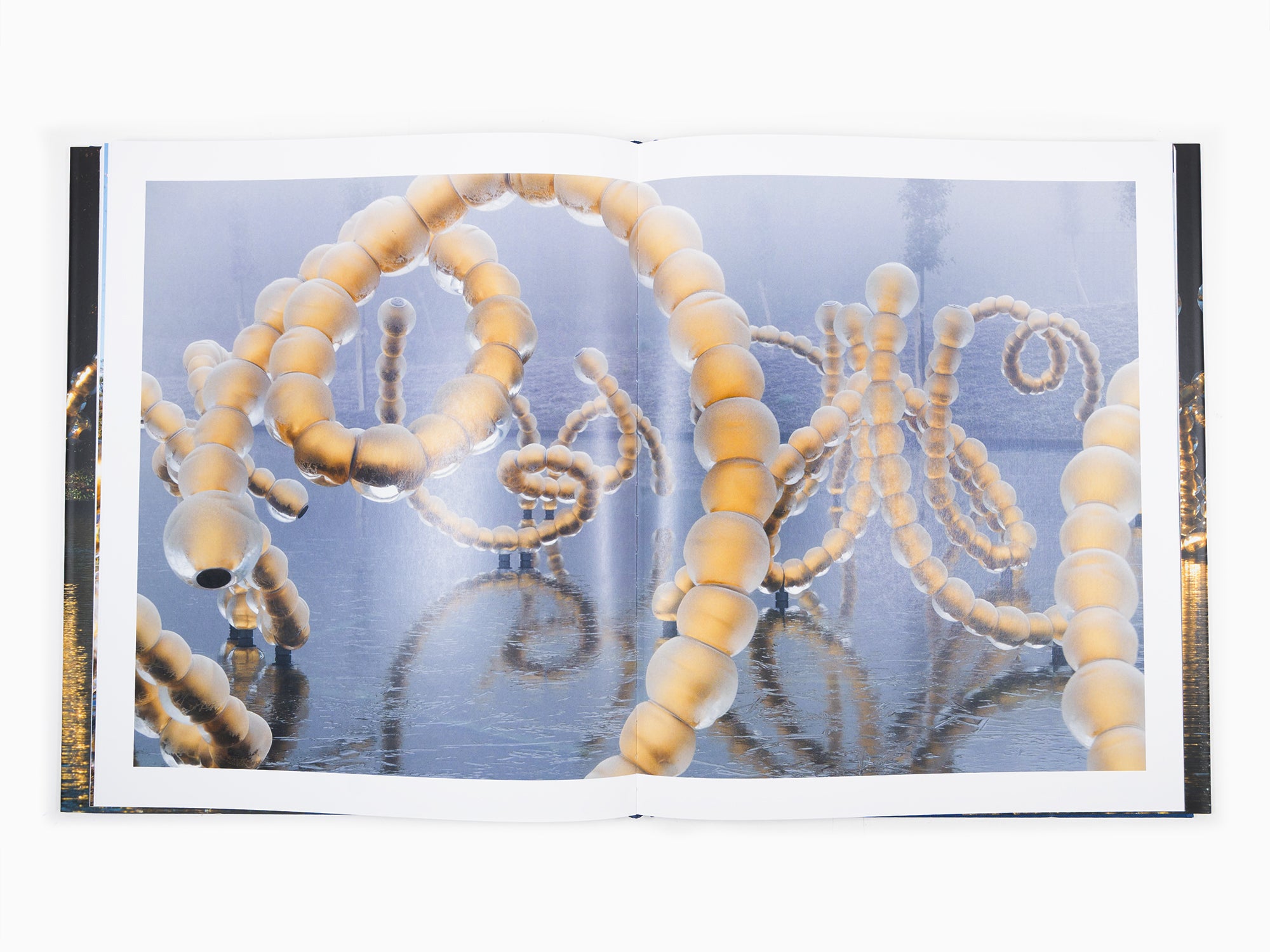 Jean-Michel Othoniel - Les Belles Danses (English)