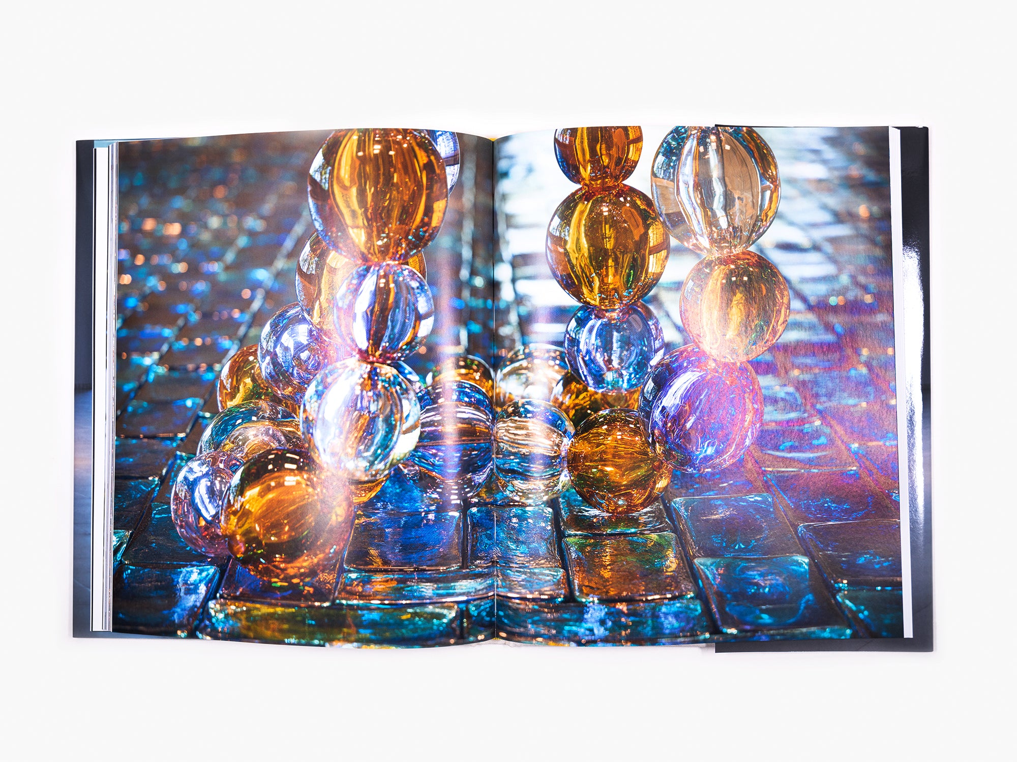 Jean-Michel Othoniel - Under an Endless Light