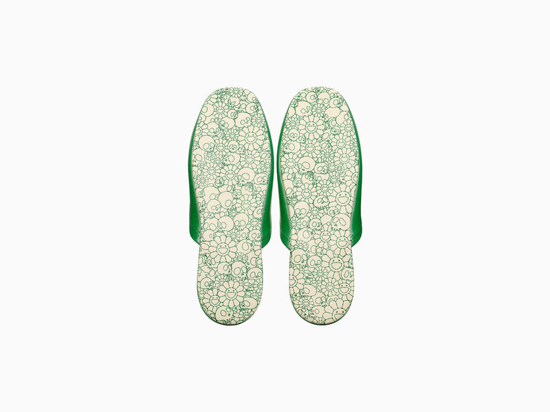 Takashi Murakami - Chaussons en vinyle à fleurs