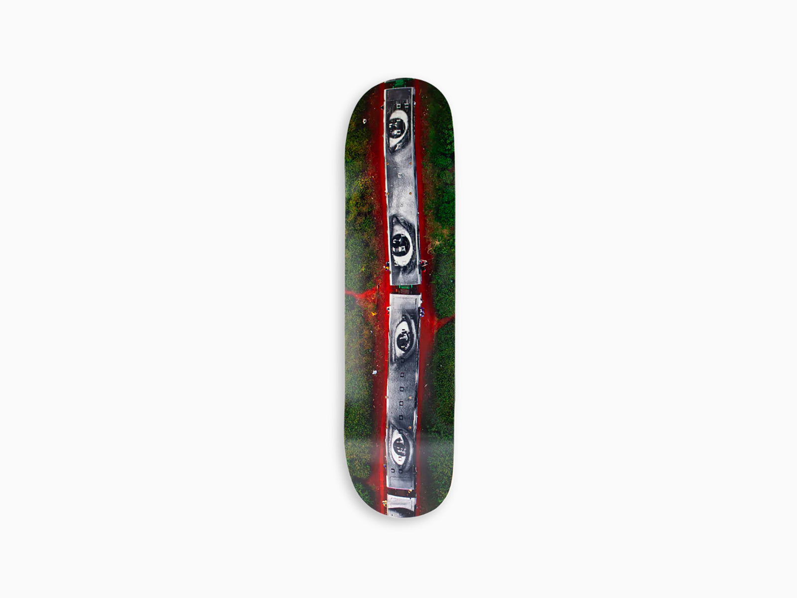 JR - "28 Millimètres" Skate Deck