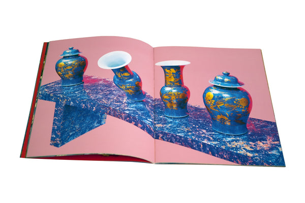Toiletpaper Magazine N°9 - Perrotin Store Paris
